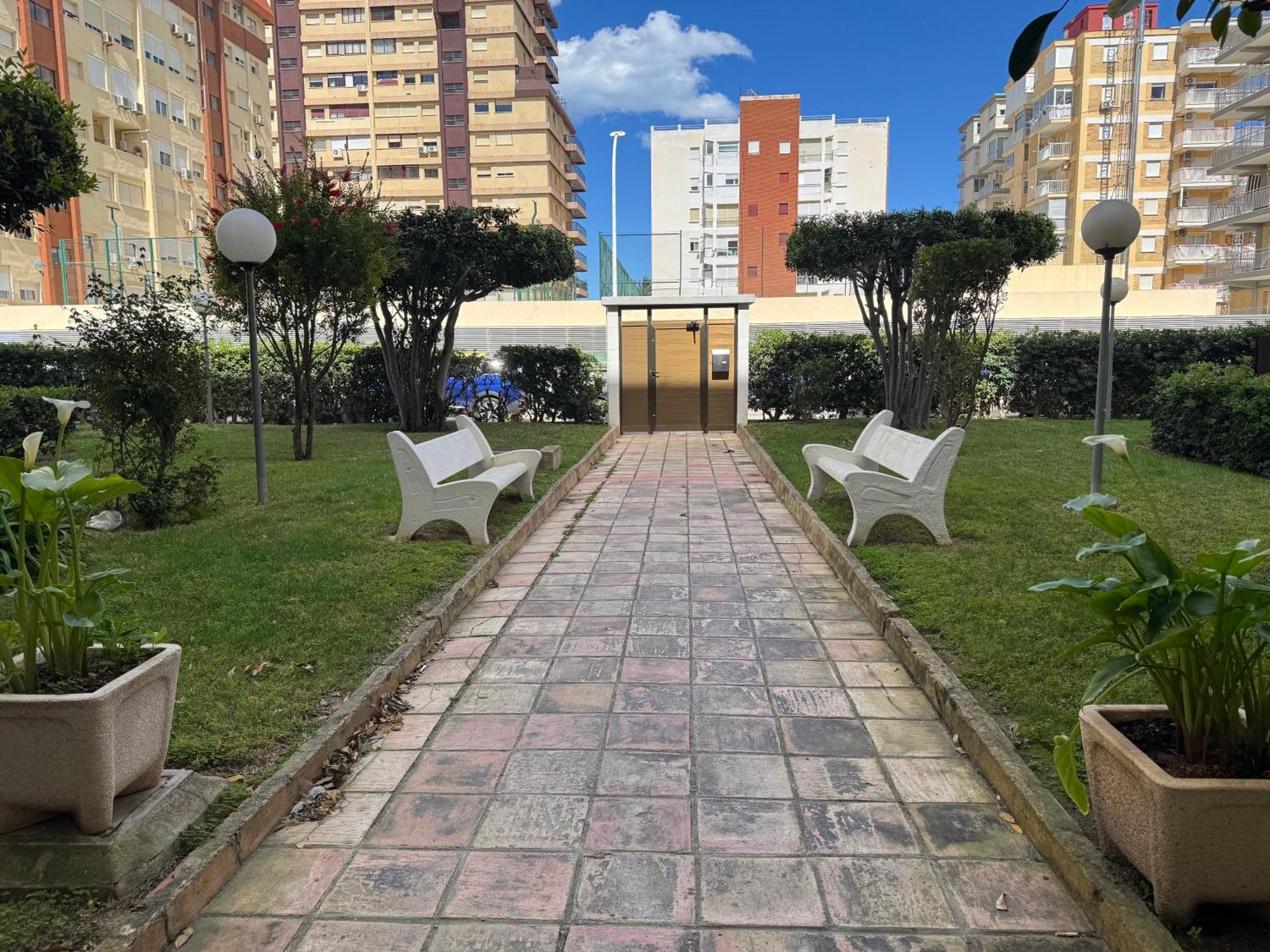 Lovely Family Apartment 2 Min. From The Beach Playa de Gandia Exterior foto