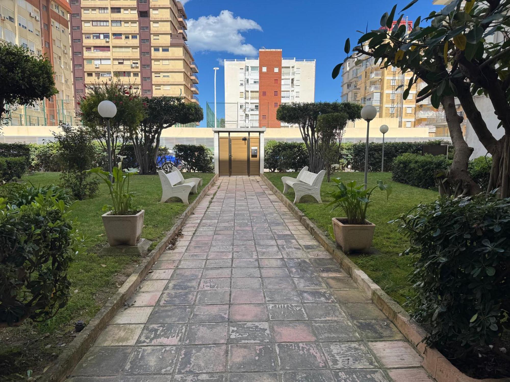 Lovely Family Apartment 2 Min. From The Beach Playa de Gandia Exterior foto
